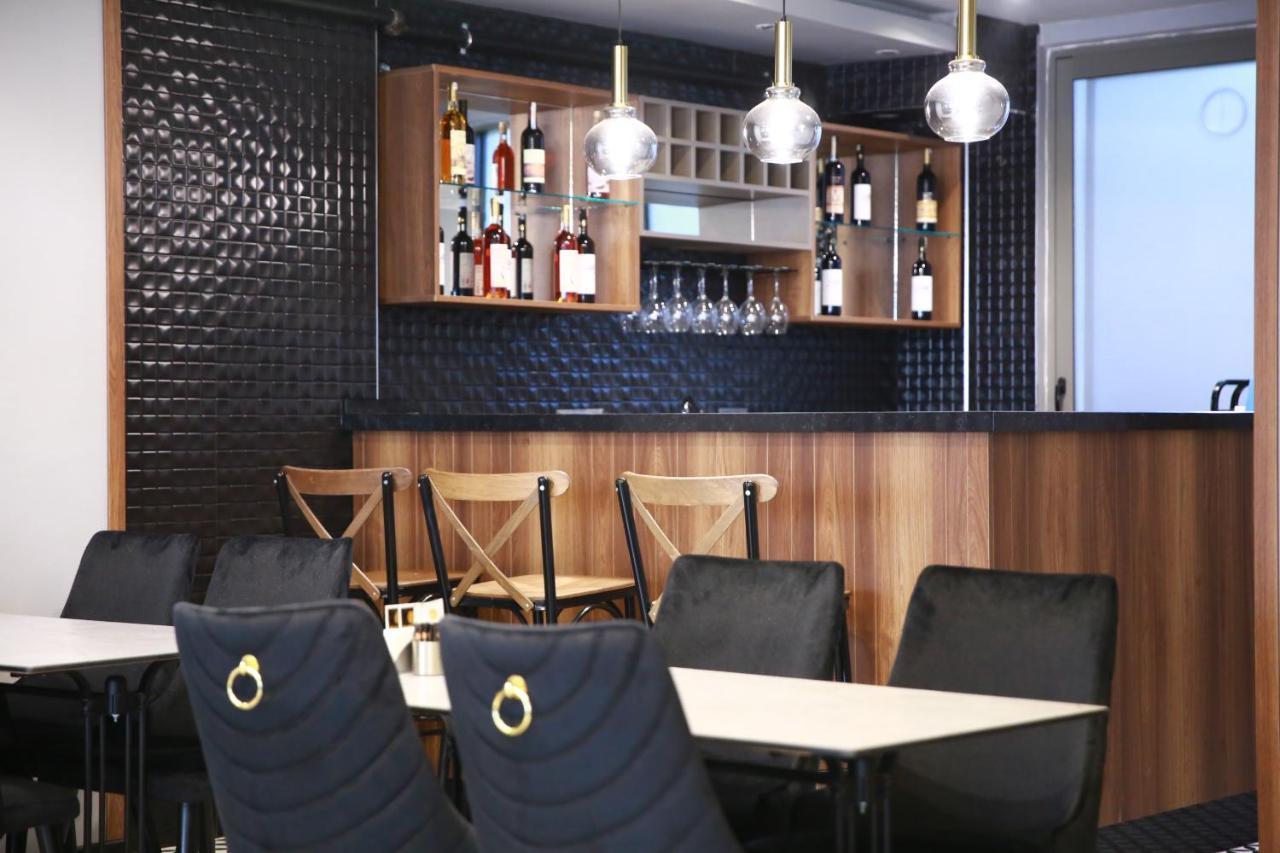 Mithras Hotel Izmir Eksteriør billede