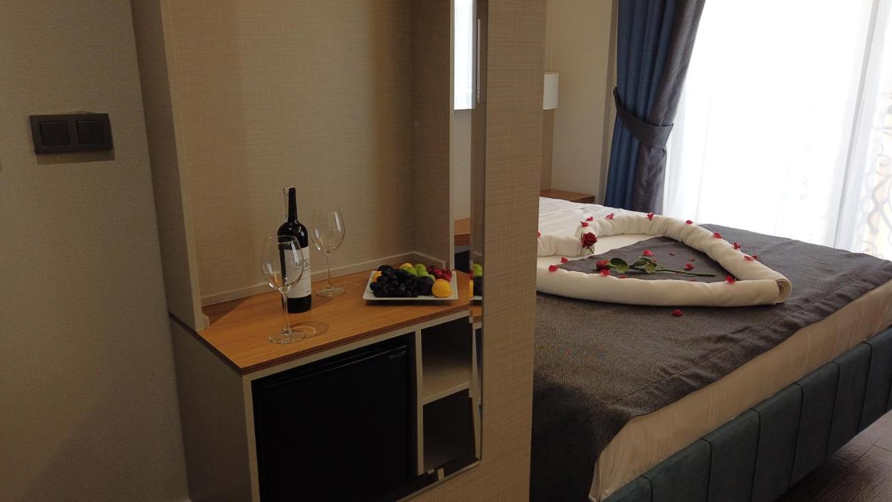 Mithras Hotel Izmir Eksteriør billede